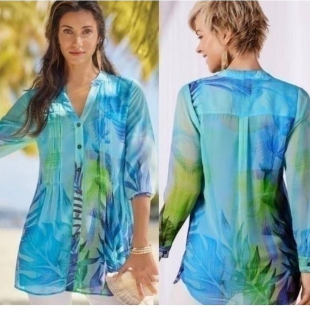 Soft Surroundings Blue-Green Printed V-Neck Blouse with liner size PS